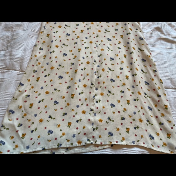 NWT Reformation Chandler Winnie Floral Mini Dress in Size Small - Picture 4 of 10